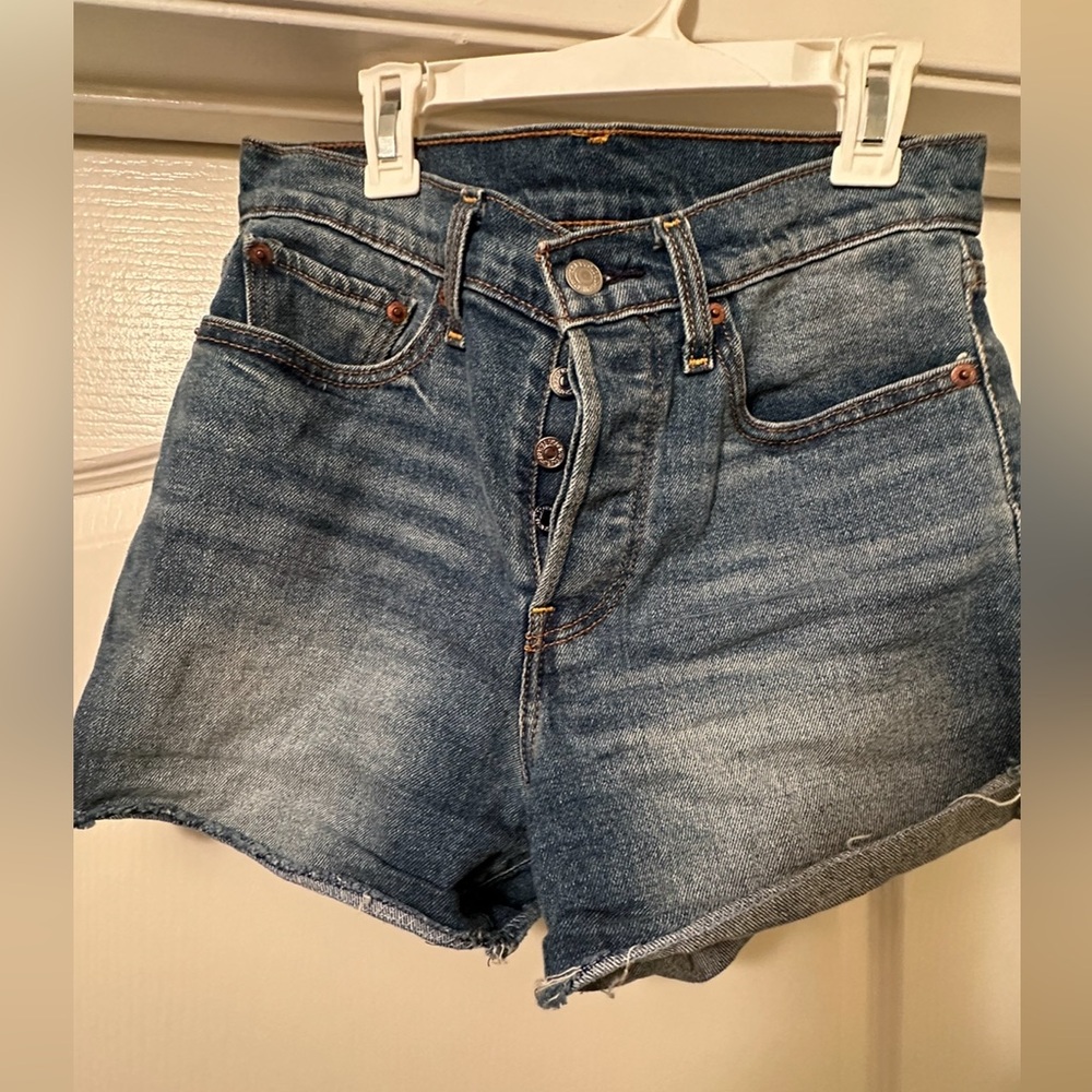 Levis Denim Cutoff Shorts | Size 27